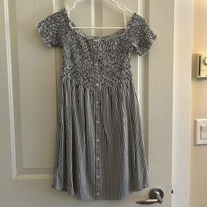 Abercrombie striped off-shoulder dress - S